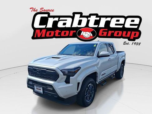 Certified 2024 Toyota Tacoma TRD Sport AWD/4WD image 1