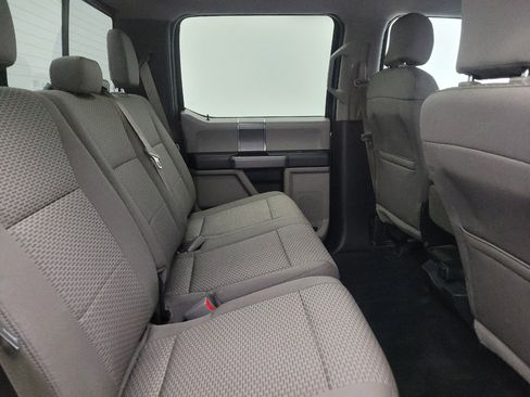 Used 2015 Ford F150 XLT w/ Equipment Group 302A Luxury AWD/4WD image 19