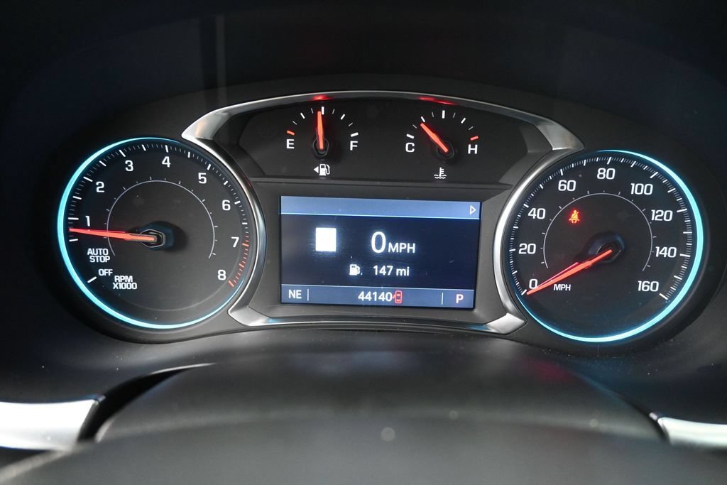Used 2024 Chevrolet Traverse RS FWD image 13
