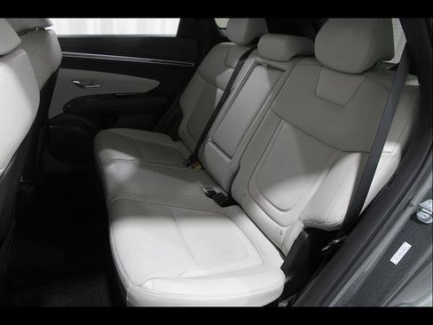 Certified 2023 Hyundai Tucson Limited AWD/4WD image 20