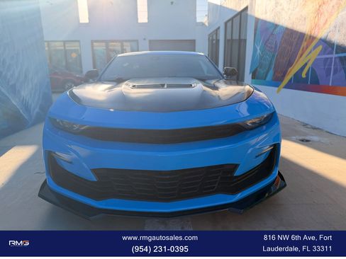 Used 2022 Chevrolet Camaro SS image 2