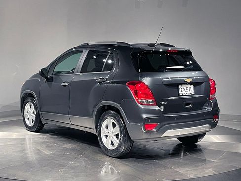 Used 2020 Chevrolet Trax LT w/ Driver Confidence Package image 13