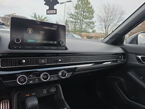 Used 2024 Honda Civic Sport image 20