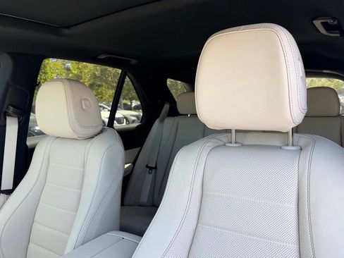 New 2026 Mercedes-Benz GLE 580 4MATIC image 19