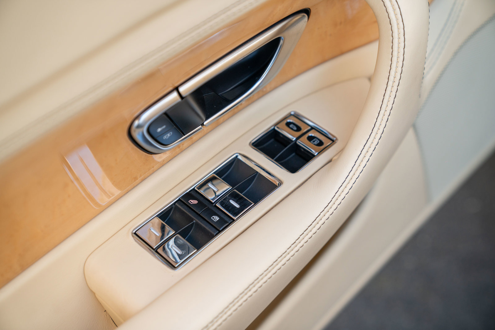Used 2008 Bentley Continental GTC AWD/4WD image 15