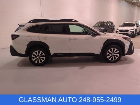 Certified 2023 Subaru Outback Premium AWD/4WD image 2