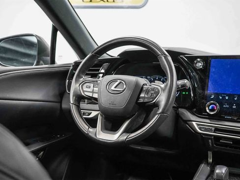 Used 2023 Lexus RX 350 Premium image 15