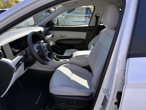 Used 2025 Hyundai Tucson SEL AWD/4WD image 11