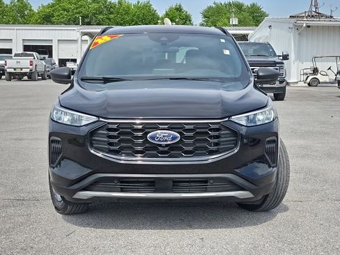 Used 2025 Ford Escape ST-Line image 2