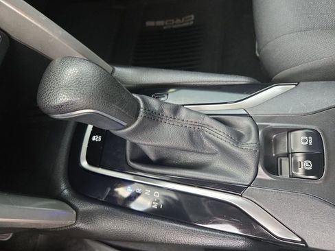 Certified 2023 Toyota Corolla Cross LE FWD image 23