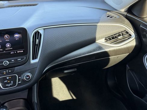 Used 2020 Chevrolet Malibu RS FWD image 15