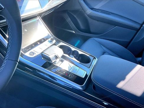 New 2026 Audi Q8 Premium Plus image 22