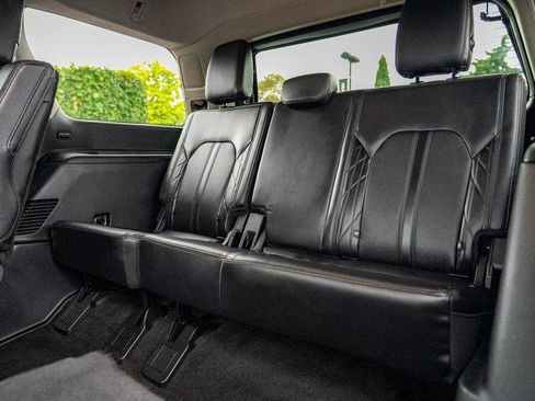 Used 2020 Ford Expedition Platinum image 27