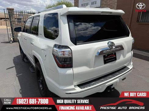 Used 2018 Toyota 4Runner Limited AWD/4WD image 16