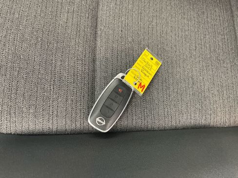 Used 2023 Nissan Rogue SV AWD/4WD image 25