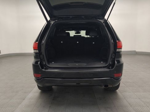 Used 2020 Jeep Grand Cherokee Altitude AWD/4WD image 29