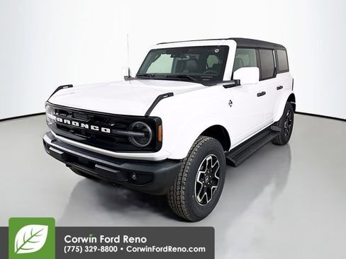 New 2026 Ford Bronco Outer Banks AWD/4WD image 3