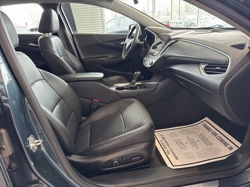 Used 2020 Chevrolet Malibu Premier image 25