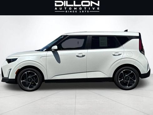 Used 2023 Kia Soul EX FWD image 7