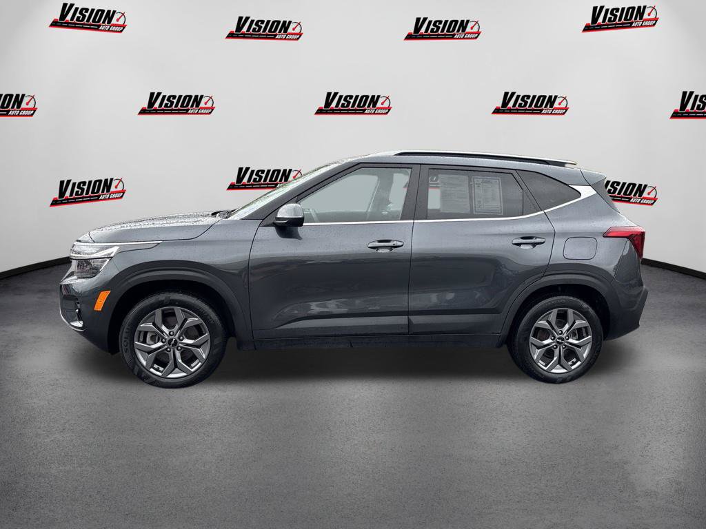 Used 2024 Kia Seltos S AWD/4WD image 8