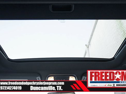 New 2023 Dodge Charger Scat Pack w/ Plus Group image 37