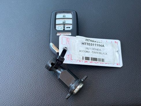 Certified 2021 Honda Accord EX-L image 35