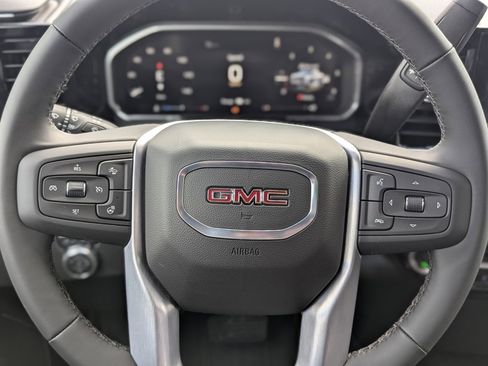 New 2026 GMC Sierra 1500 Elevation image 22