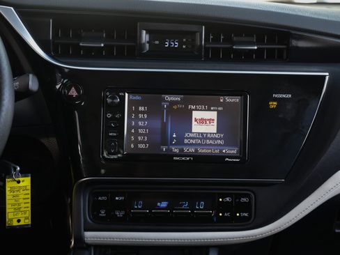 Used 2016 Scion iM FWD image 37