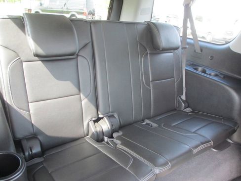 Used 2019 GMC Yukon XL Denali w/ Denali Ultimate Package image 28