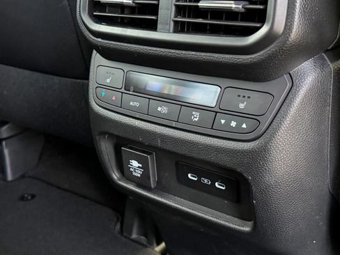 Used 2024 Honda Passport Black Edition image 15