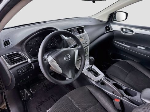 Used 2013 Nissan Sentra S FWD image 10