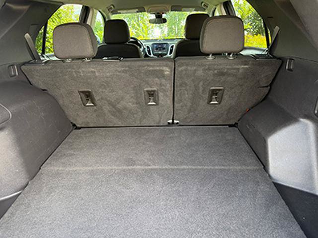 Used 2021 Chevrolet Equinox LT w/ Driver Convenience Package AWD/4WD image 22