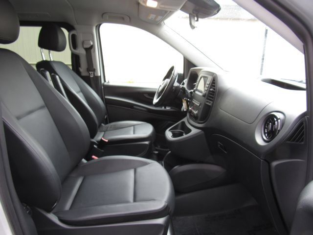 Used 2023 Mercedes-Benz Metris Passenger image 18
