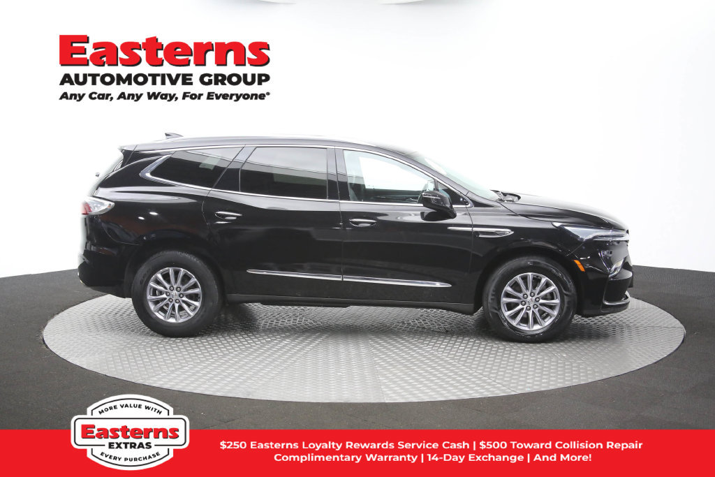 Used 2023 Buick Enclave Essence AWD/4WD image 48
