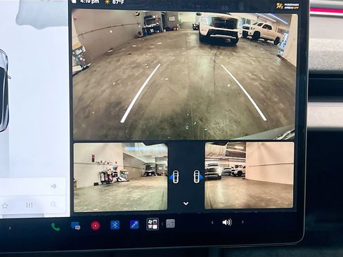 Used 2024 Tesla Model 3 Standard Range RWD image 10