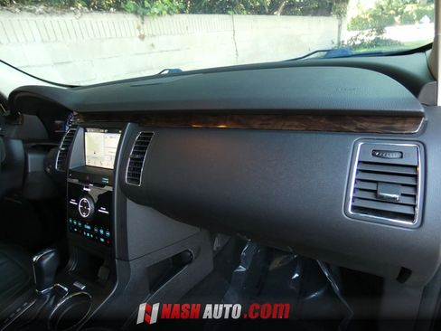 Used 2019 Ford Flex Limited FWD image 31
