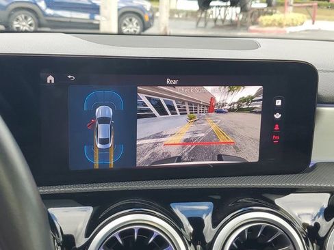 Used 2025 Mercedes-Benz CLA 250 image 25