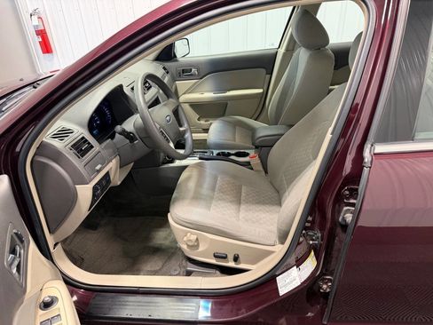 Used 2012 Ford Fusion SE FWD image 6