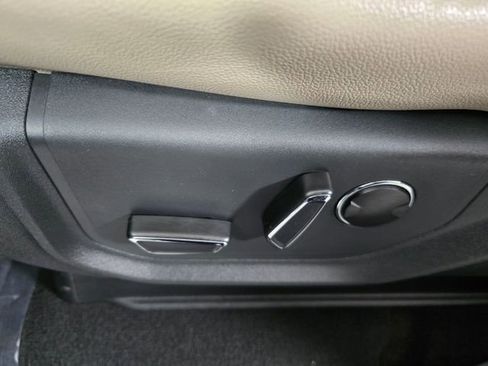 Used 2023 Ford Expedition Max Limited image 29