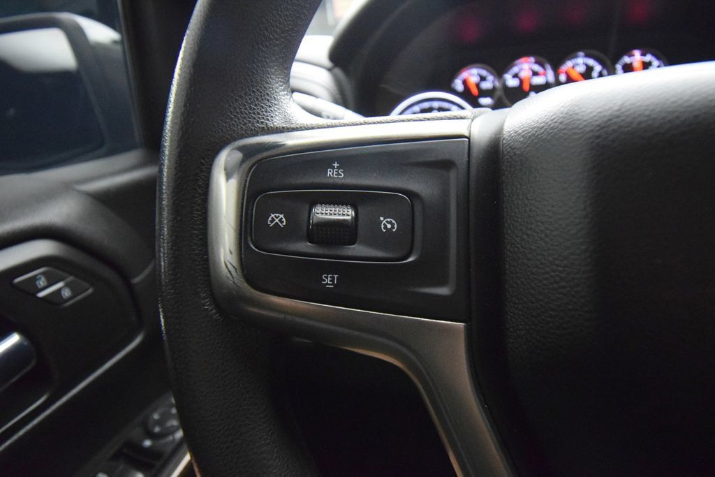 Used 2020 Chevrolet Silverado 1500 LT w/ Trailering Package AWD/4WD image 28