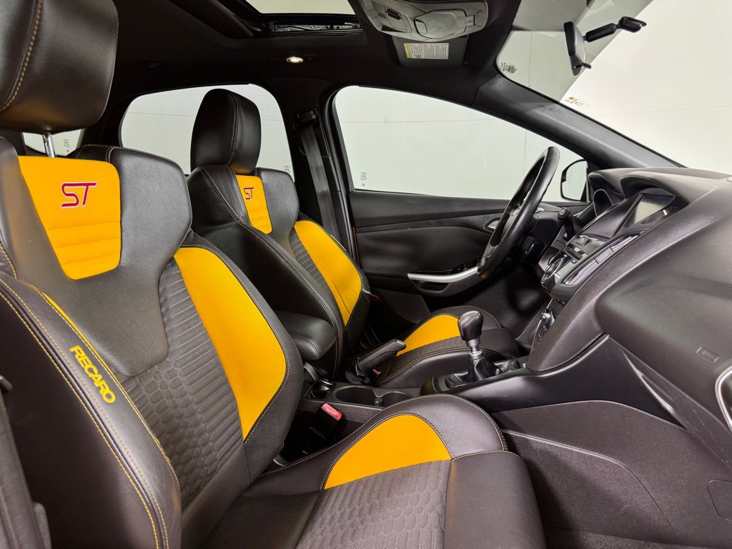 Used 2013 Ford Focus ST FWD image 27