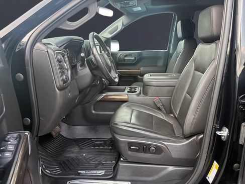 Used 2020 Chevrolet Silverado 1500 LT Trail Boss AWD/4WD image 9