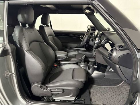 Used 2023 MINI Cooper S image 23