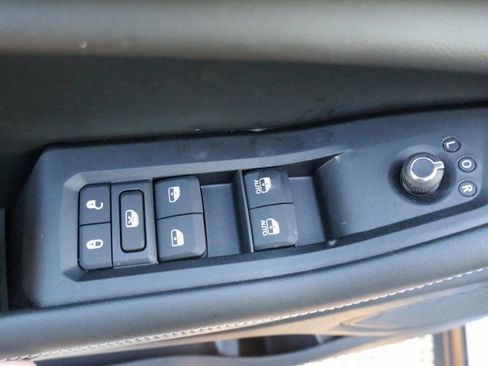 New 2025 Jeep Grand Cherokee Altitude AWD/4WD image 16