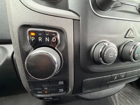 Used 2015 RAM 1500 Express AWD/4WD image 12