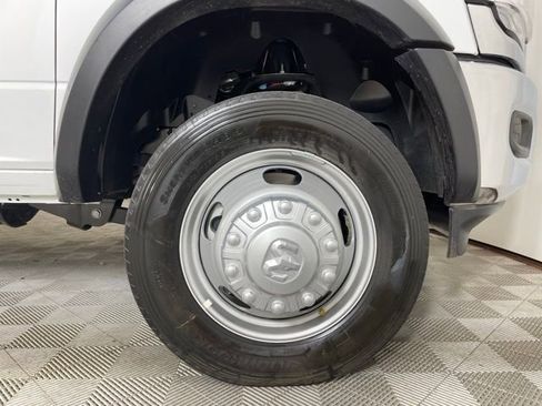 New 2024 RAM 5500 Tradesman w/ Chrome Appearance Group image 39