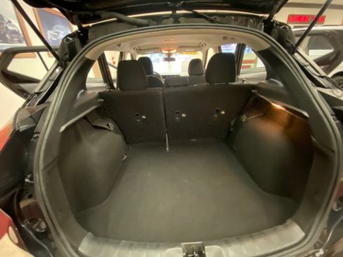 Used 2022 Nissan Kicks S FWD image 8