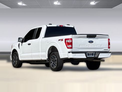 Used 2022 Ford F150 XL w/ STX Appearance Package RWD image 3