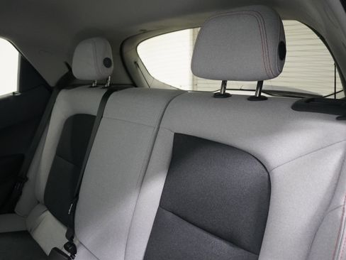 Used 2020 Chevrolet Bolt LT image 12