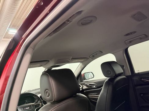 Used 2018 GMC Acadia SLT AWD/4WD image 11